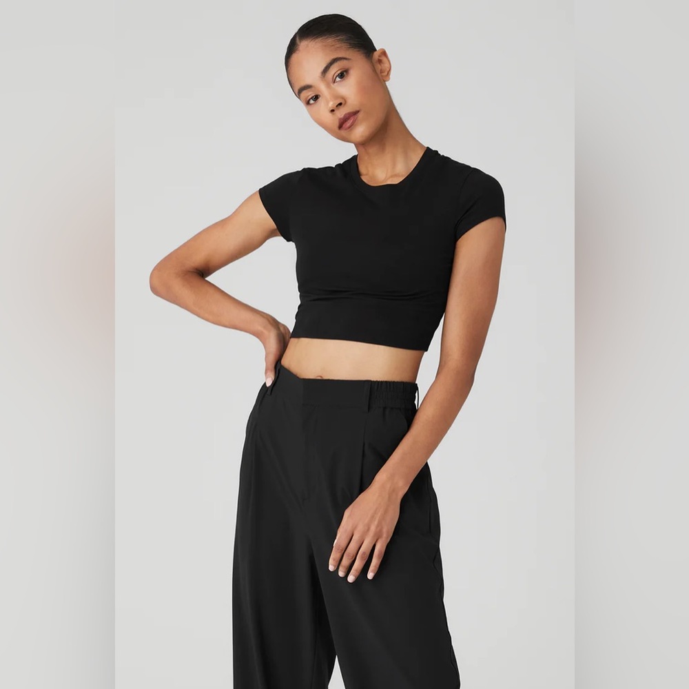 Alosoft Crop Finesse Short Sleeve